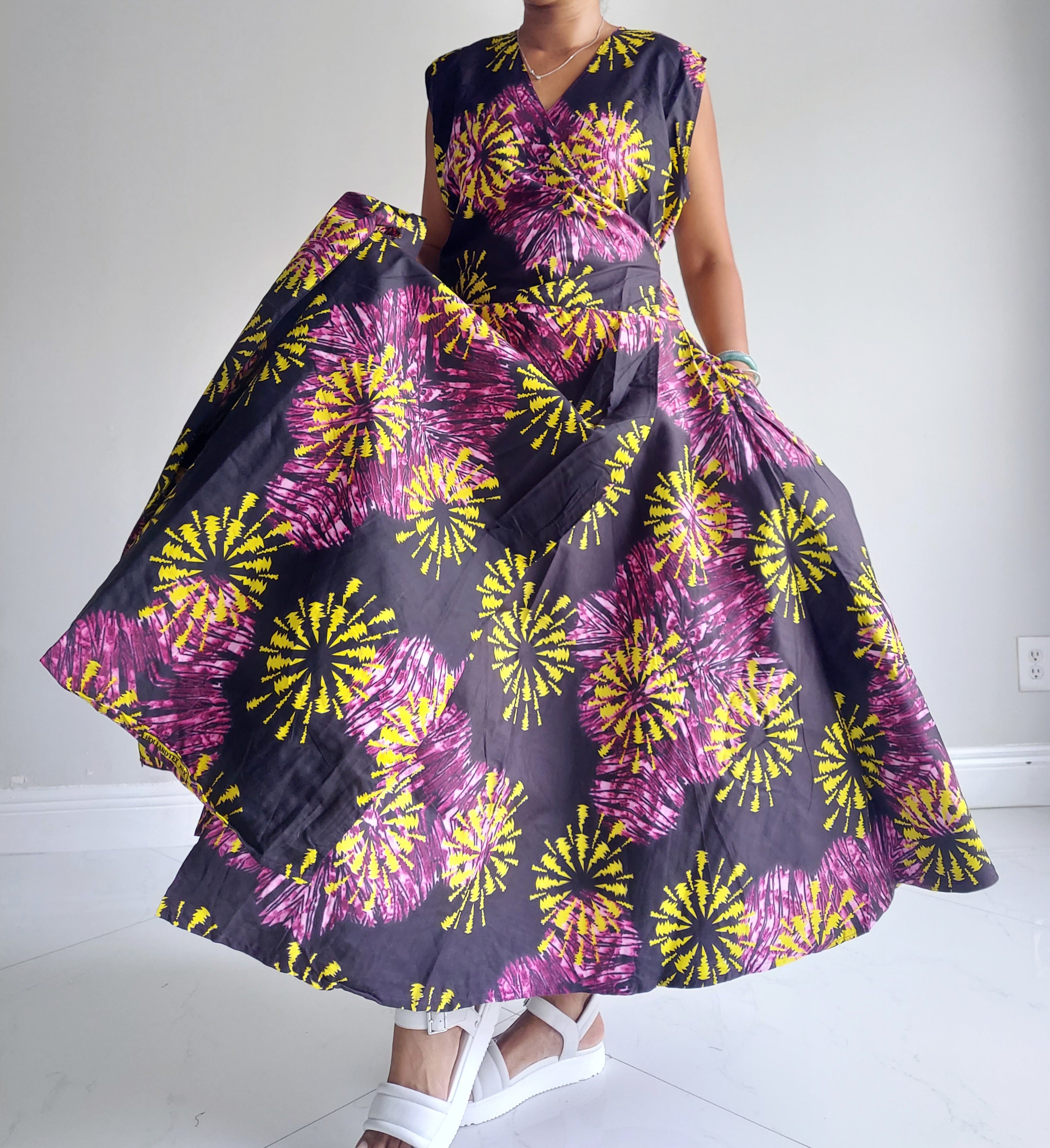 1045- Women Long Printed Sleeveless Wrap Dress