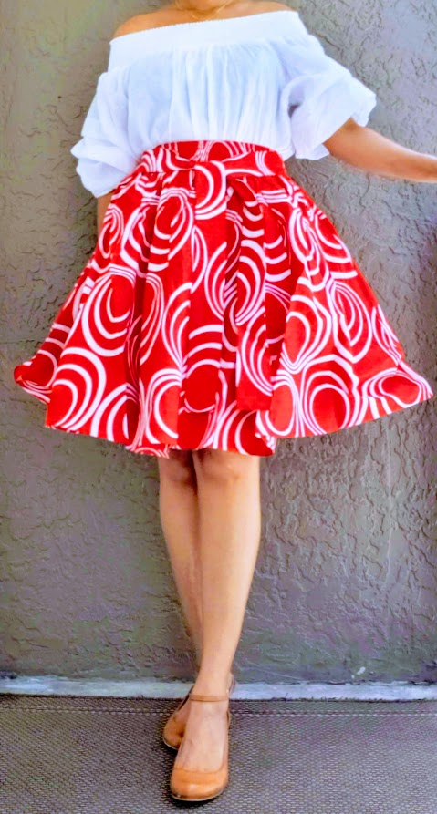 #7008 Short Printed Skirt- Red/White