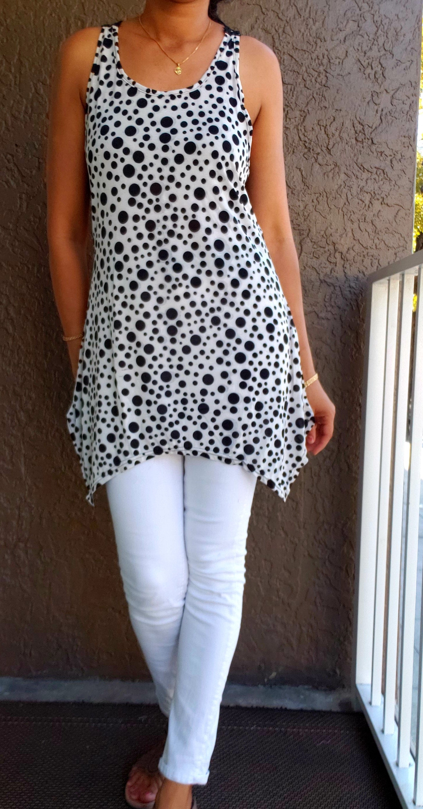 SR-5017 CROCHET POLKA DOT TOP