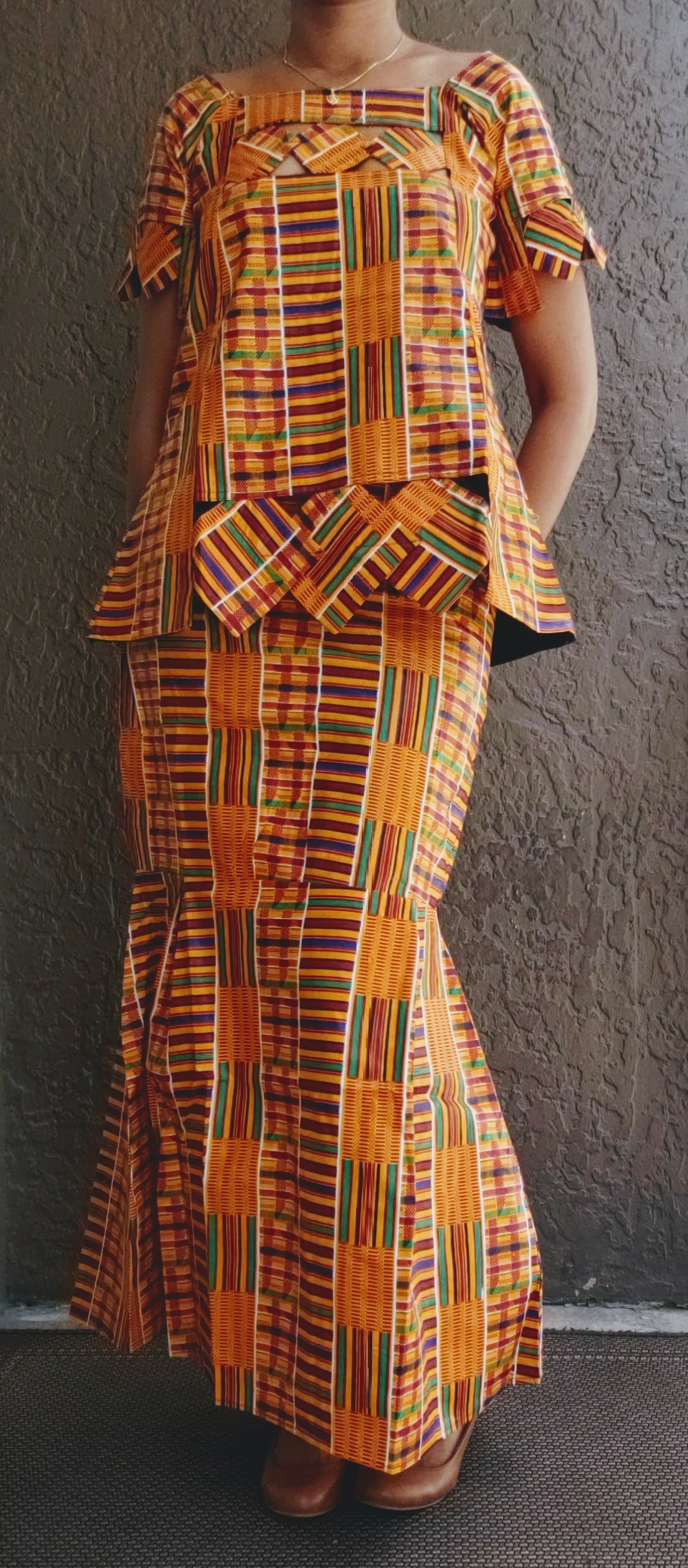 PTS12 WomanTraditional 3Pcs Set- Yellow Kente