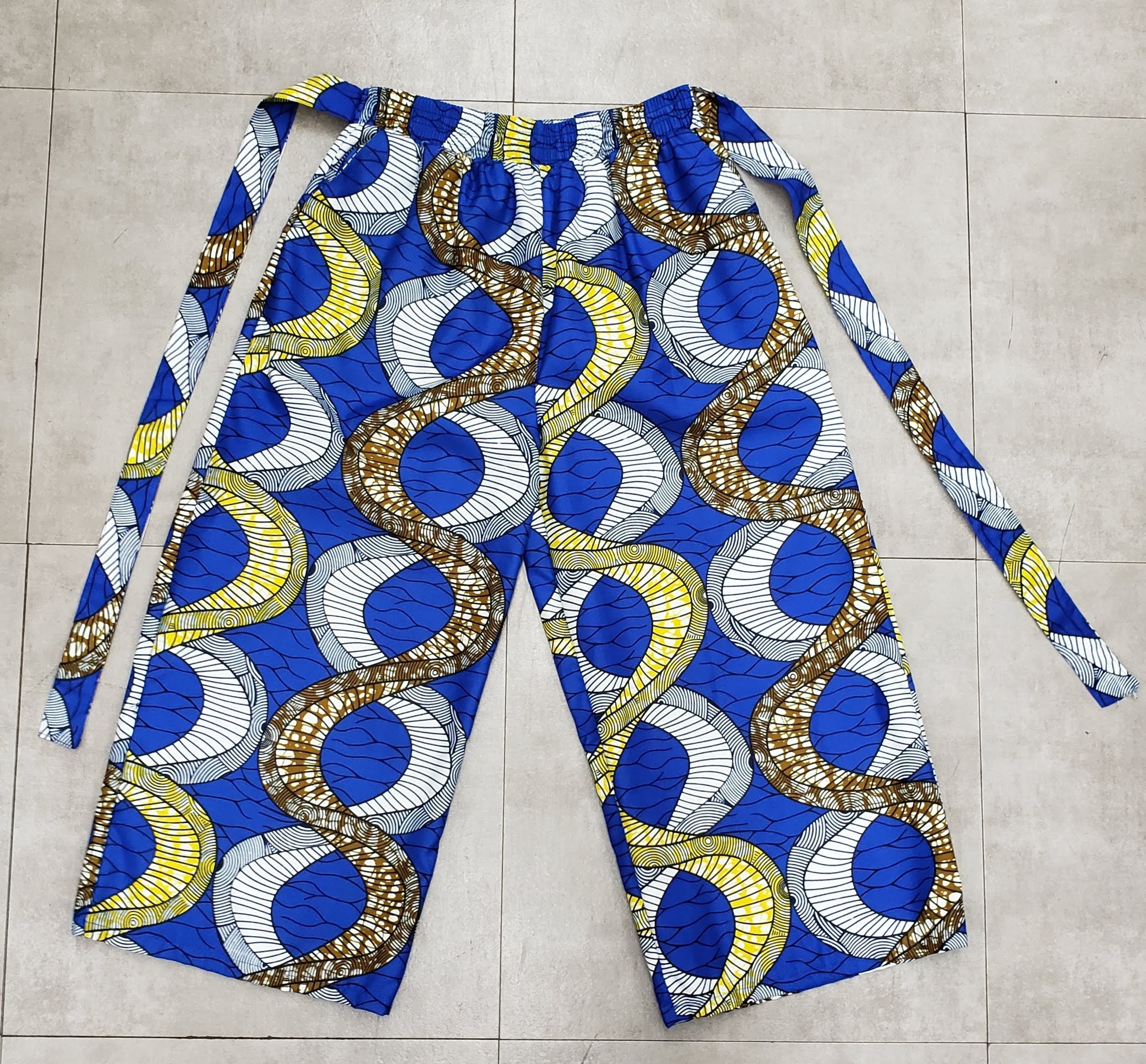 #2675 Women African  Printed Capri Pant