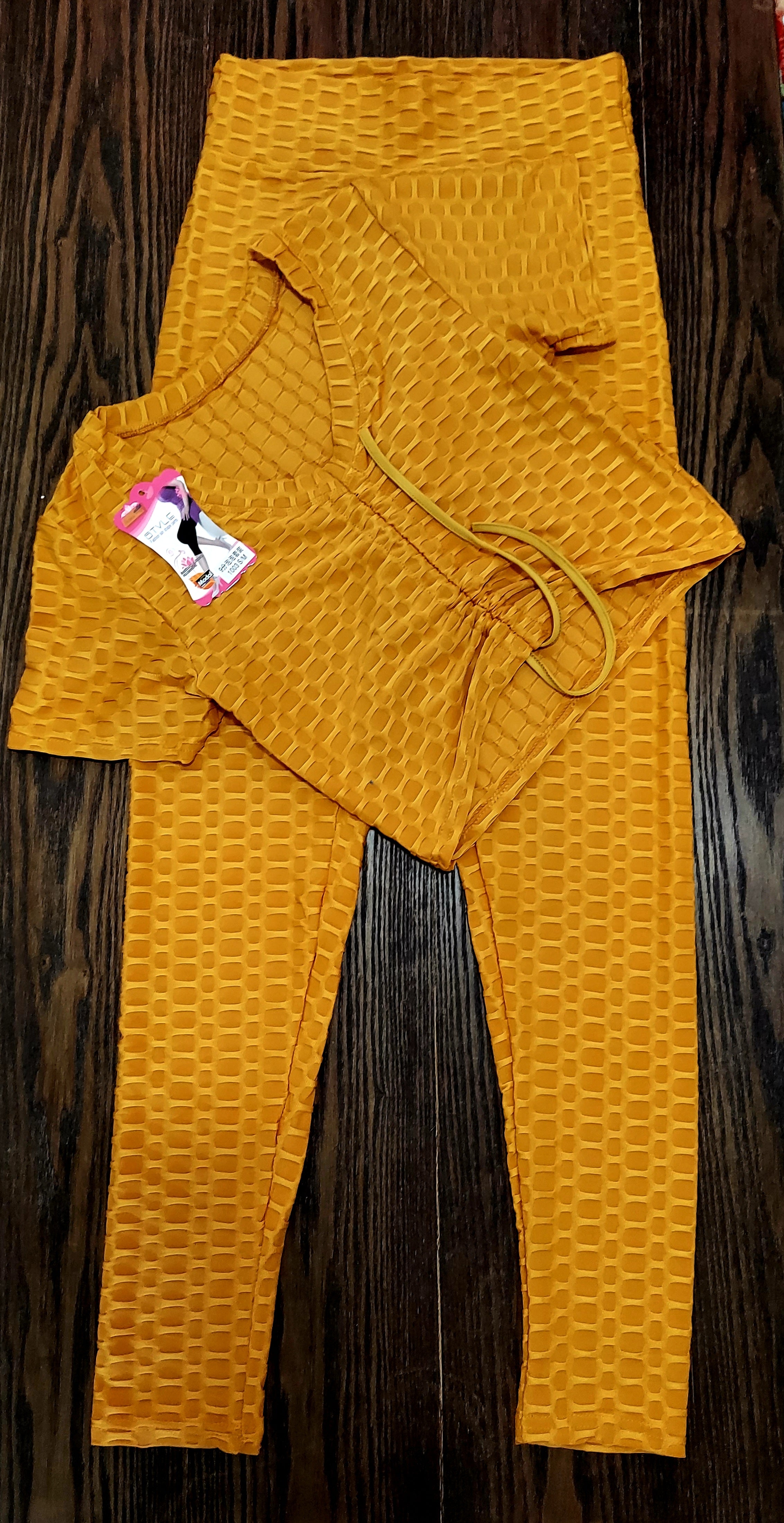 1003-  TikTok BBL Long Legging & Crop Top Set/  Honey Comb Solid