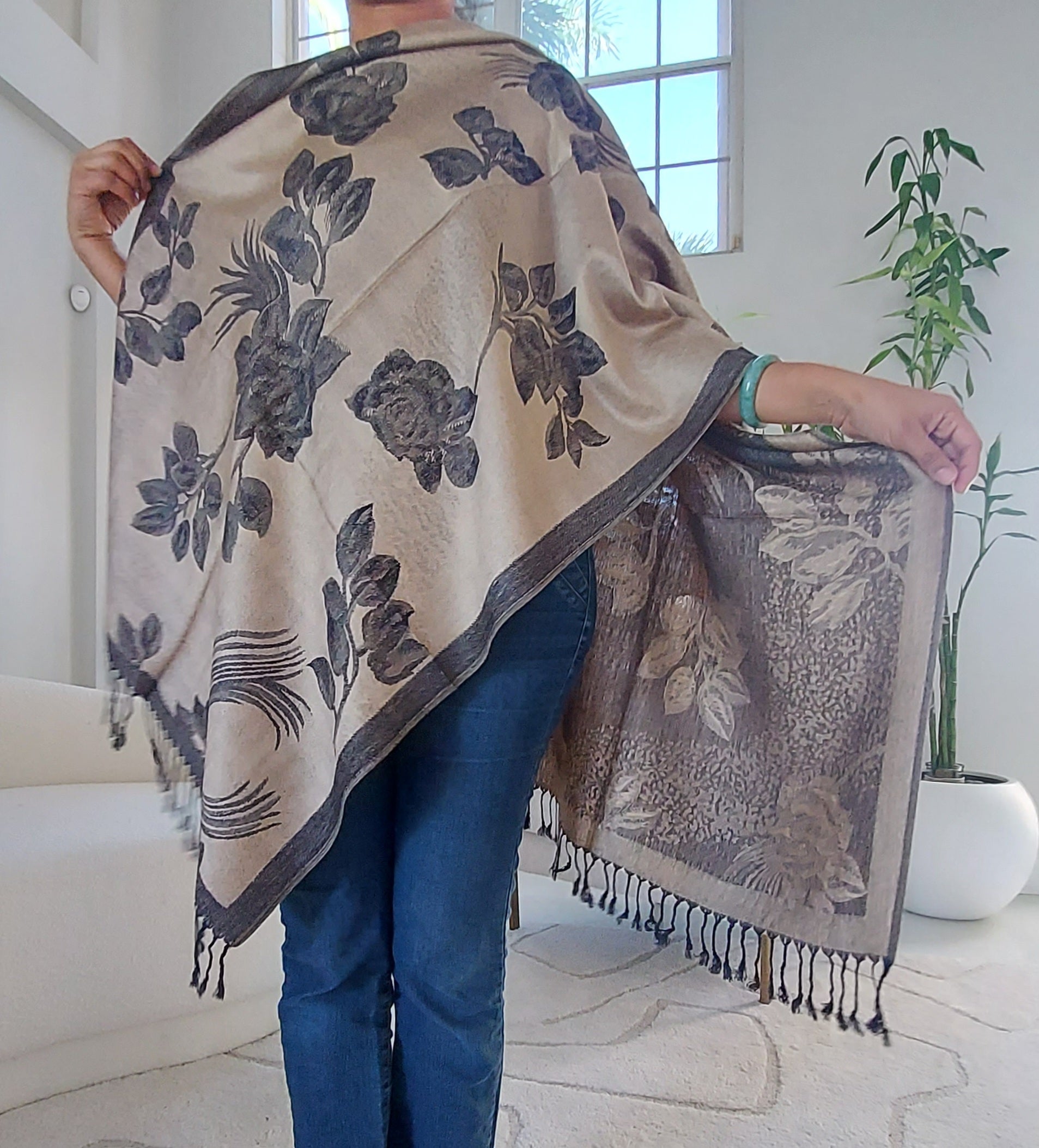 Pashmina Shawls/Head Scarfs/Reversible/Shimmery/Printed/Rose