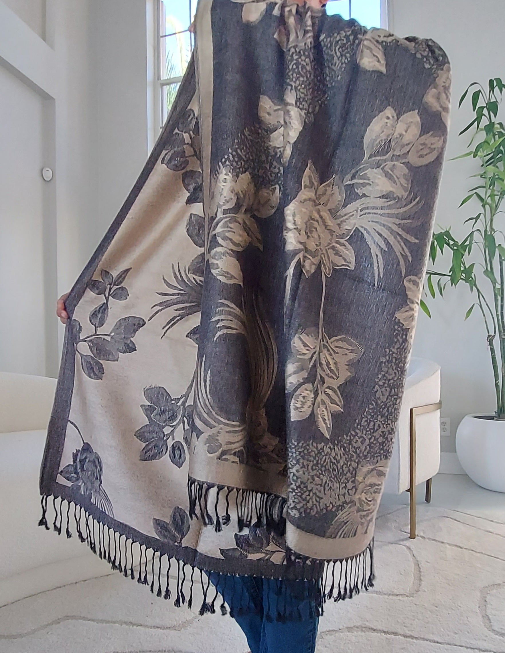 Pashmina Shawls/Head Scarfs/Reversible/Shimmery/Printed/Rose