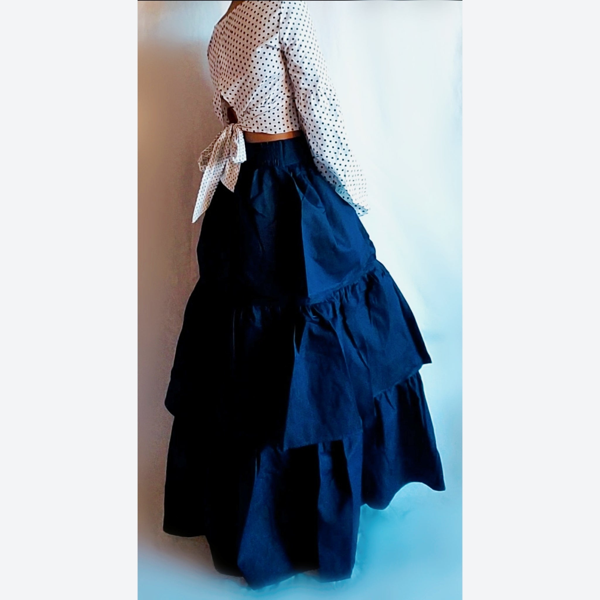 Woman 3 Tiered Flounce Denim Skirt S4