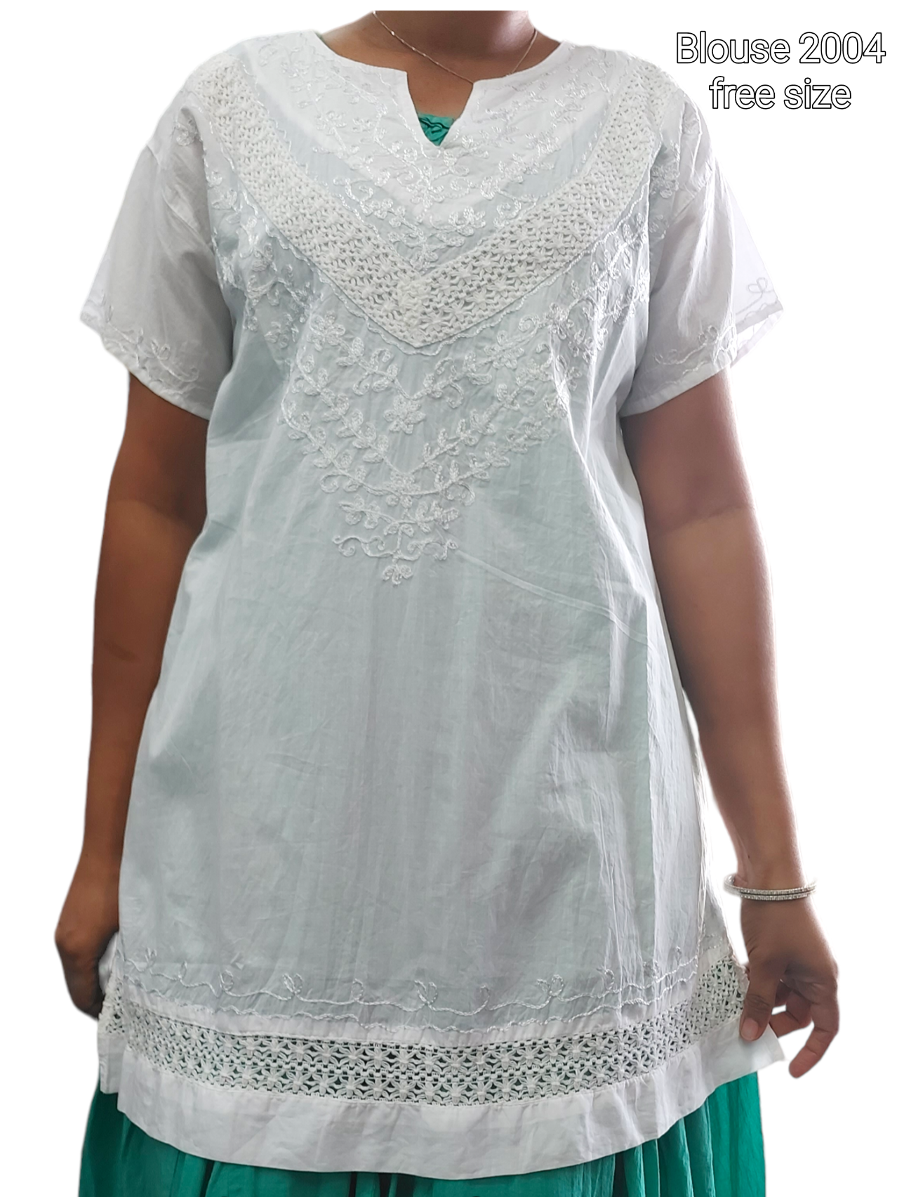 2004 White Cotton Embroidery Blouse