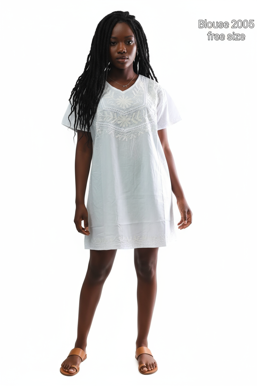 2005 White Cotton Embroidery Blouse