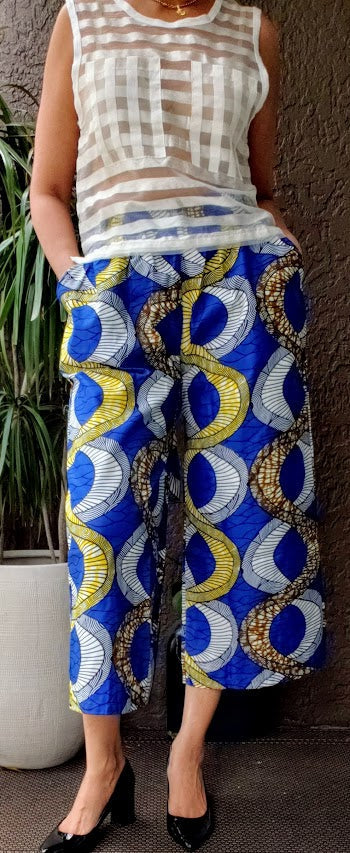 #2675 Women African  Printed Capri Pant