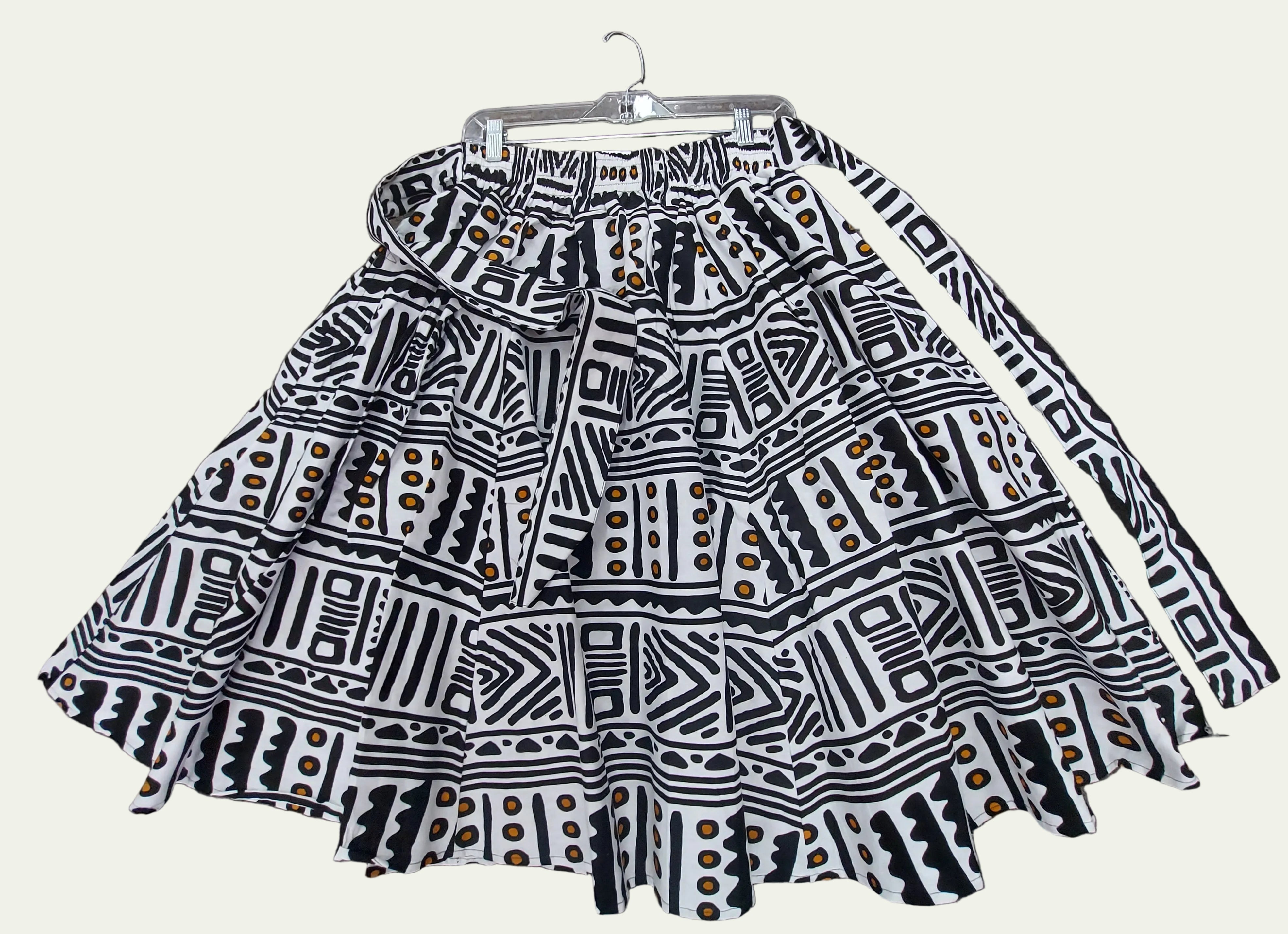 7012 Woman Mid Length skirt