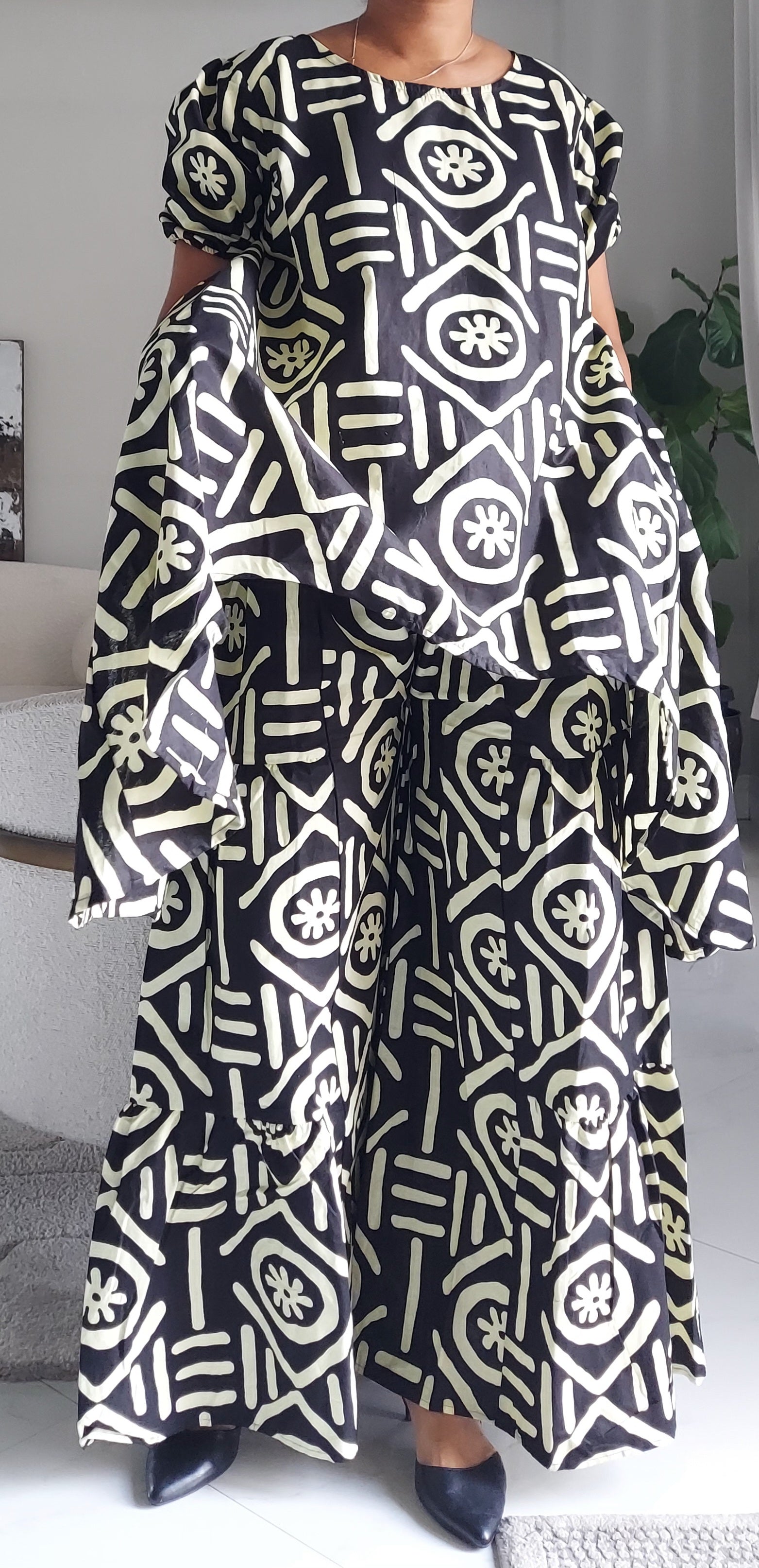 7772 - Woman Pant & Blouse Set
