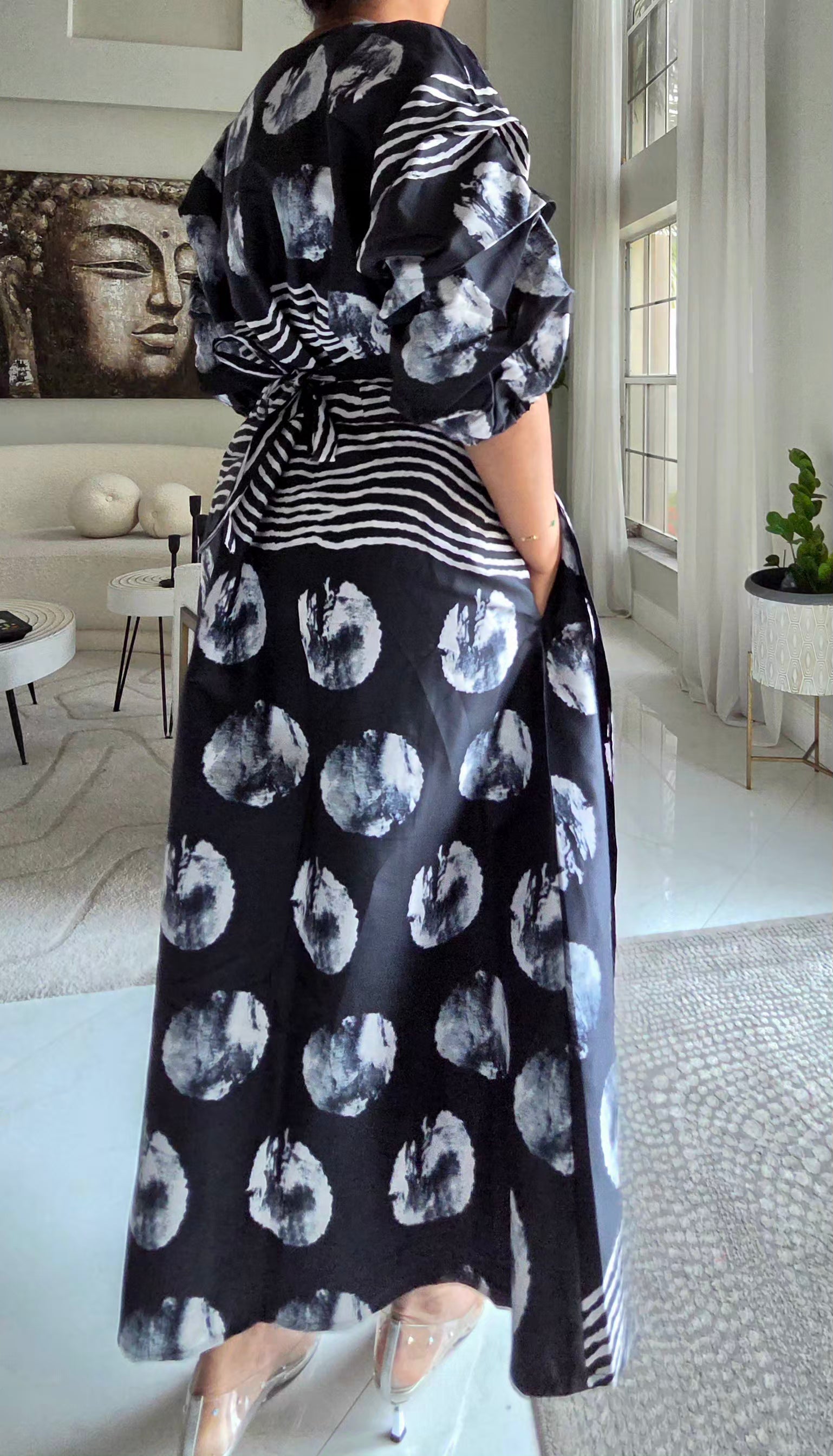 746 Wrap Dress With Puffed Sleeves Print 834